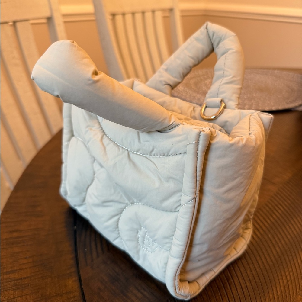 Quilted Handbag - Picture 2 of 3